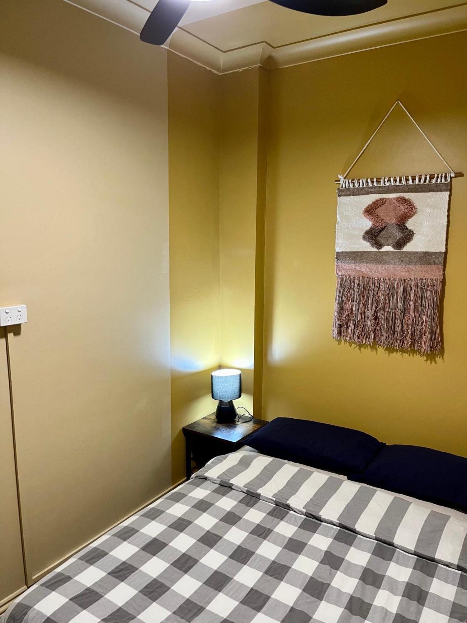 Mad Monkey Hostel Coogee Beach Randwick Екстериор снимка